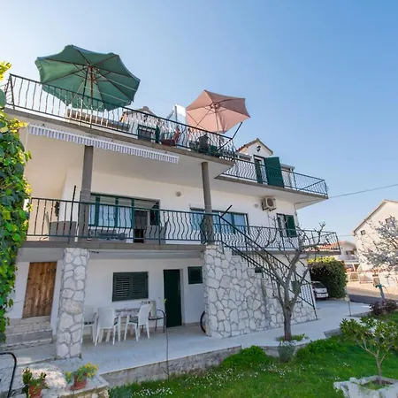 Slatine 1126b Appartamento Traù