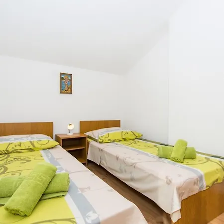 Slatine 1126b Appartement *