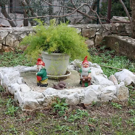 Slatine 1126b Appartement *