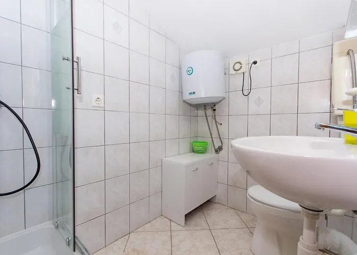 Slatine 1126b * Trogir