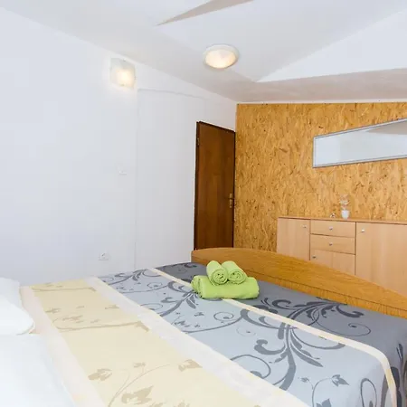 Апартаменты Slatine 1126b Трогир